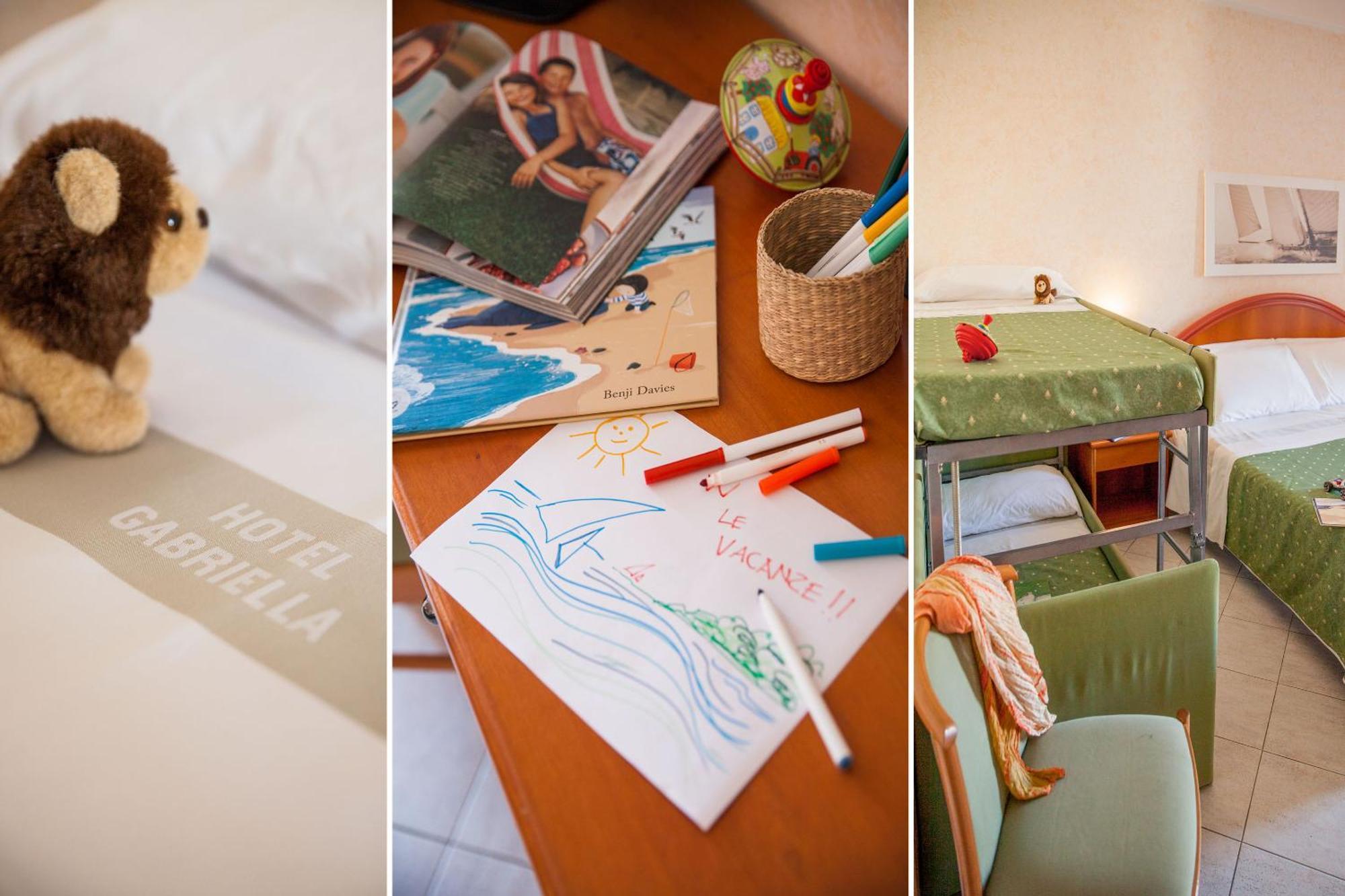 Hotel Gabriella Диано Марина Екстериор снимка