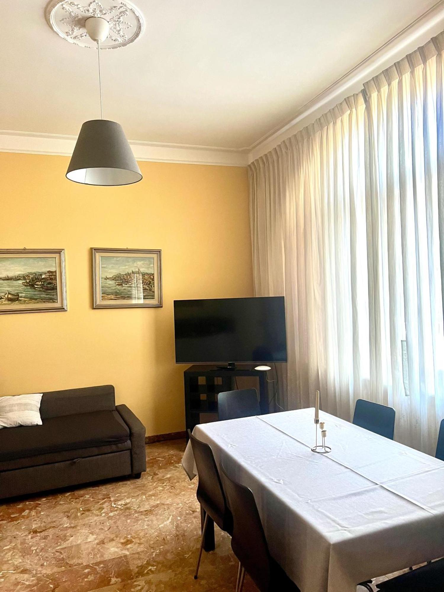 Hotel Gabriella Диано Марина Екстериор снимка