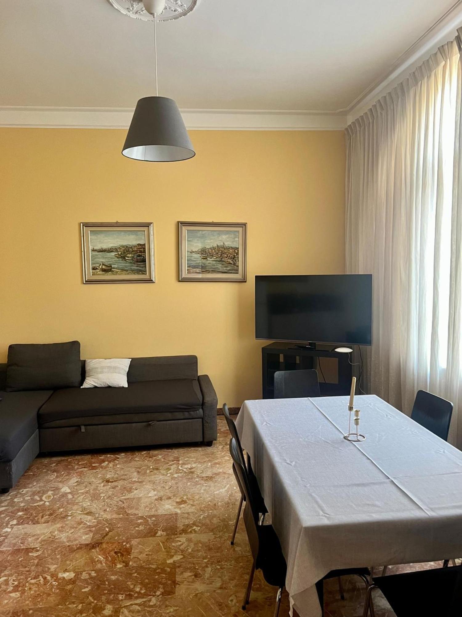 Hotel Gabriella Диано Марина Екстериор снимка
